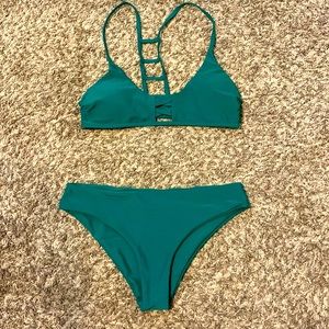 Green Cupshe bikini set (size S)